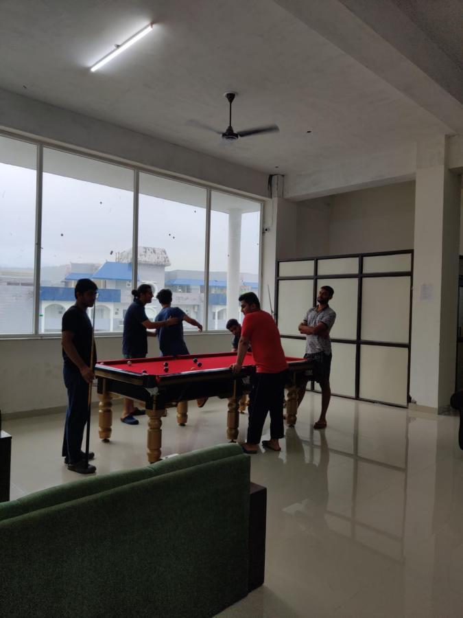 نزل Abuzz Oxfordcaps Imperial Heights Mussoorie دهرادون المظهر الخارجي الصورة