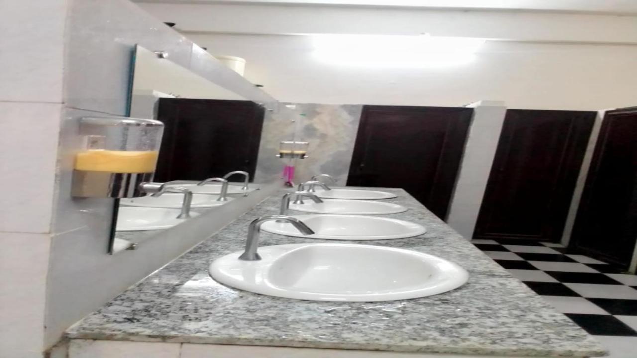 نزل Abuzz Oxfordcaps Imperial Heights Mussoorie دهرادون المظهر الخارجي الصورة