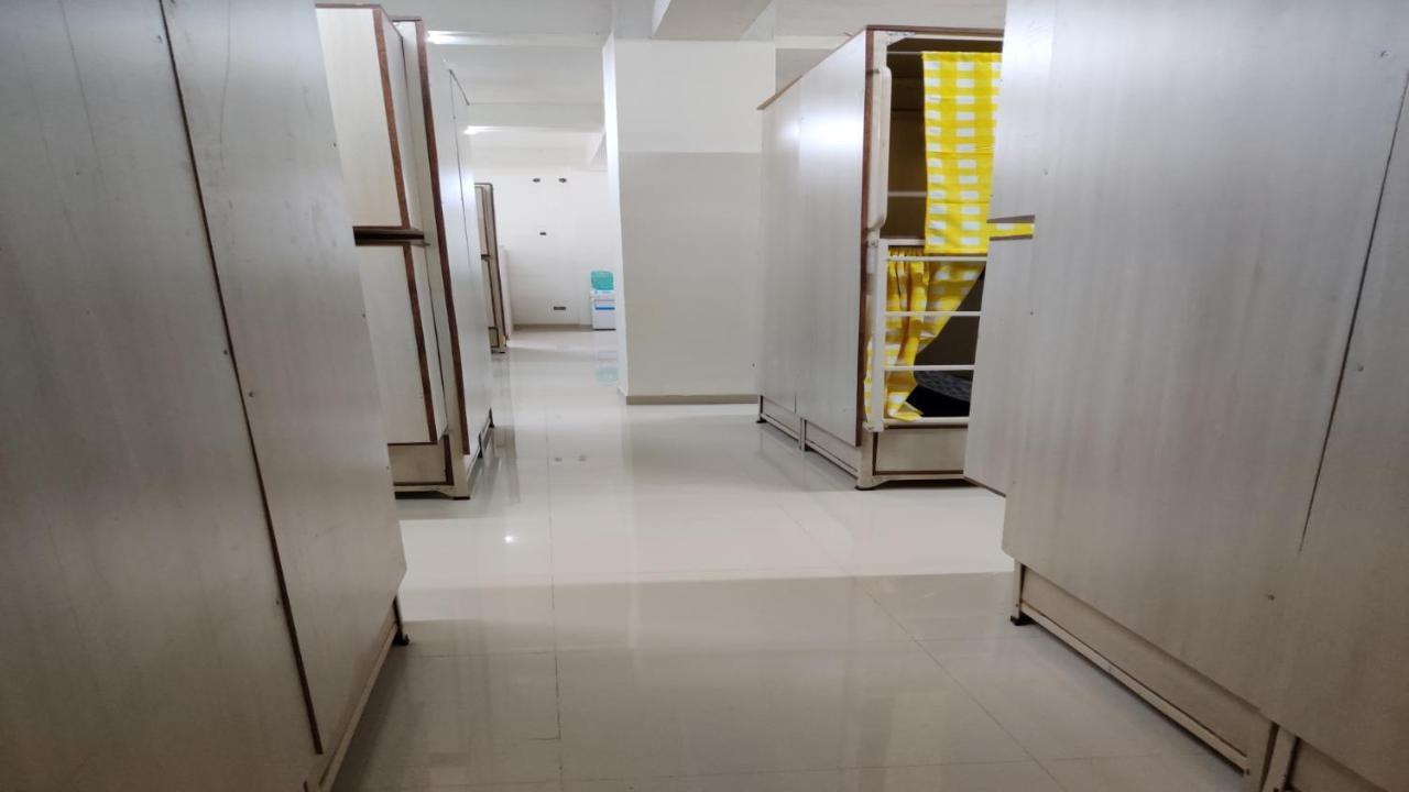 نزل Abuzz Oxfordcaps Imperial Heights Mussoorie دهرادون المظهر الخارجي الصورة
